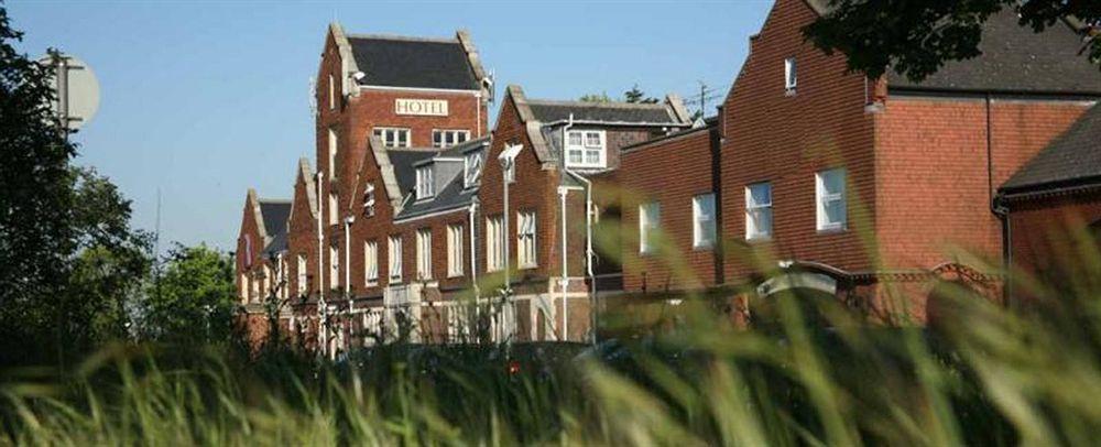 Hogs Back Hotel & Spa Nr Farnham Farnham  Εξωτερικό φωτογραφία