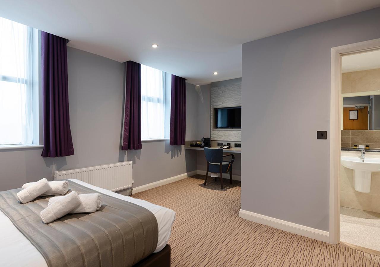 Hogs Back Hotel & Spa Nr Farnham Farnham  Εξωτερικό φωτογραφία