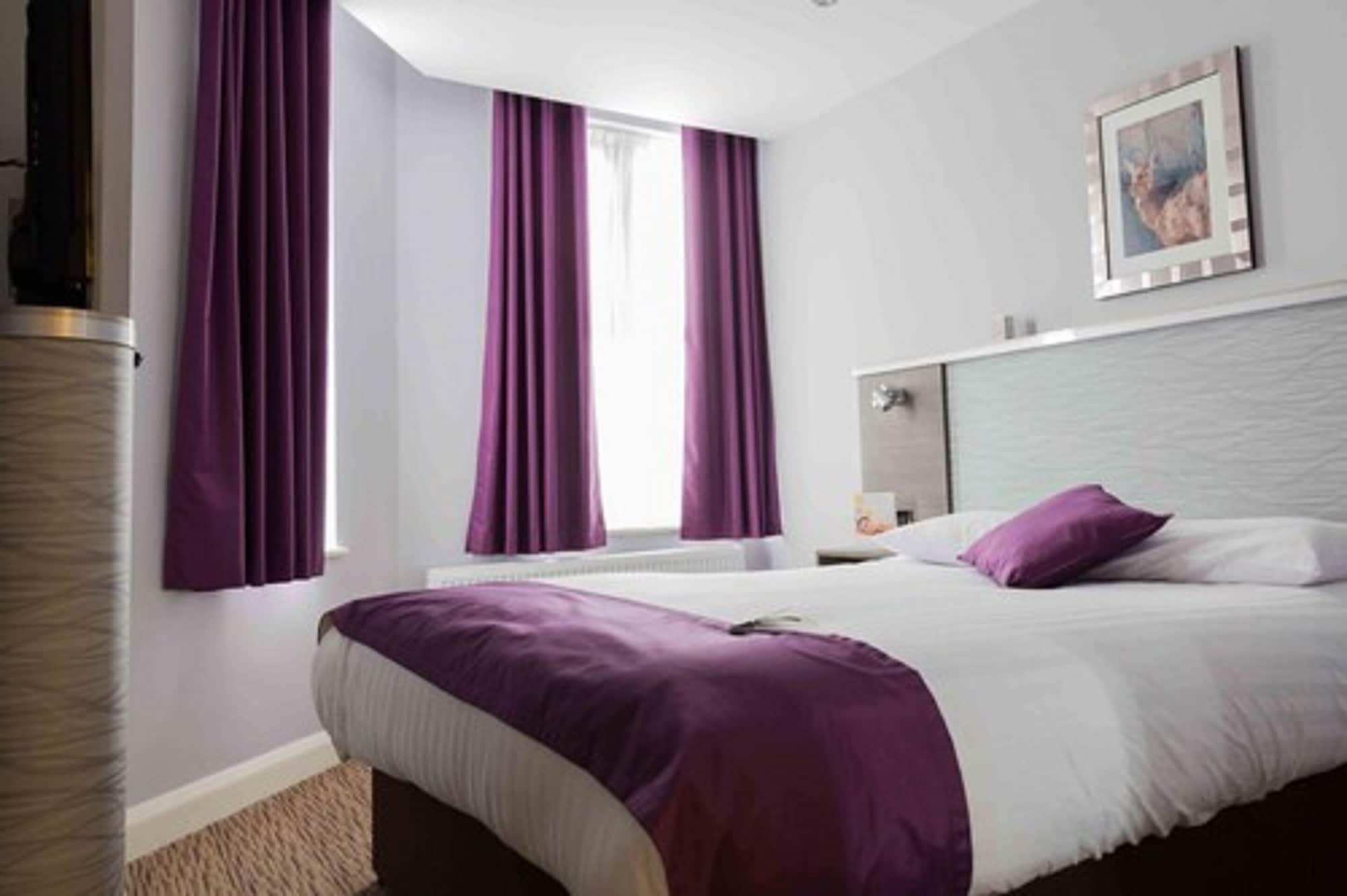 Hogs Back Hotel & Spa Nr Farnham Farnham  Εξωτερικό φωτογραφία
