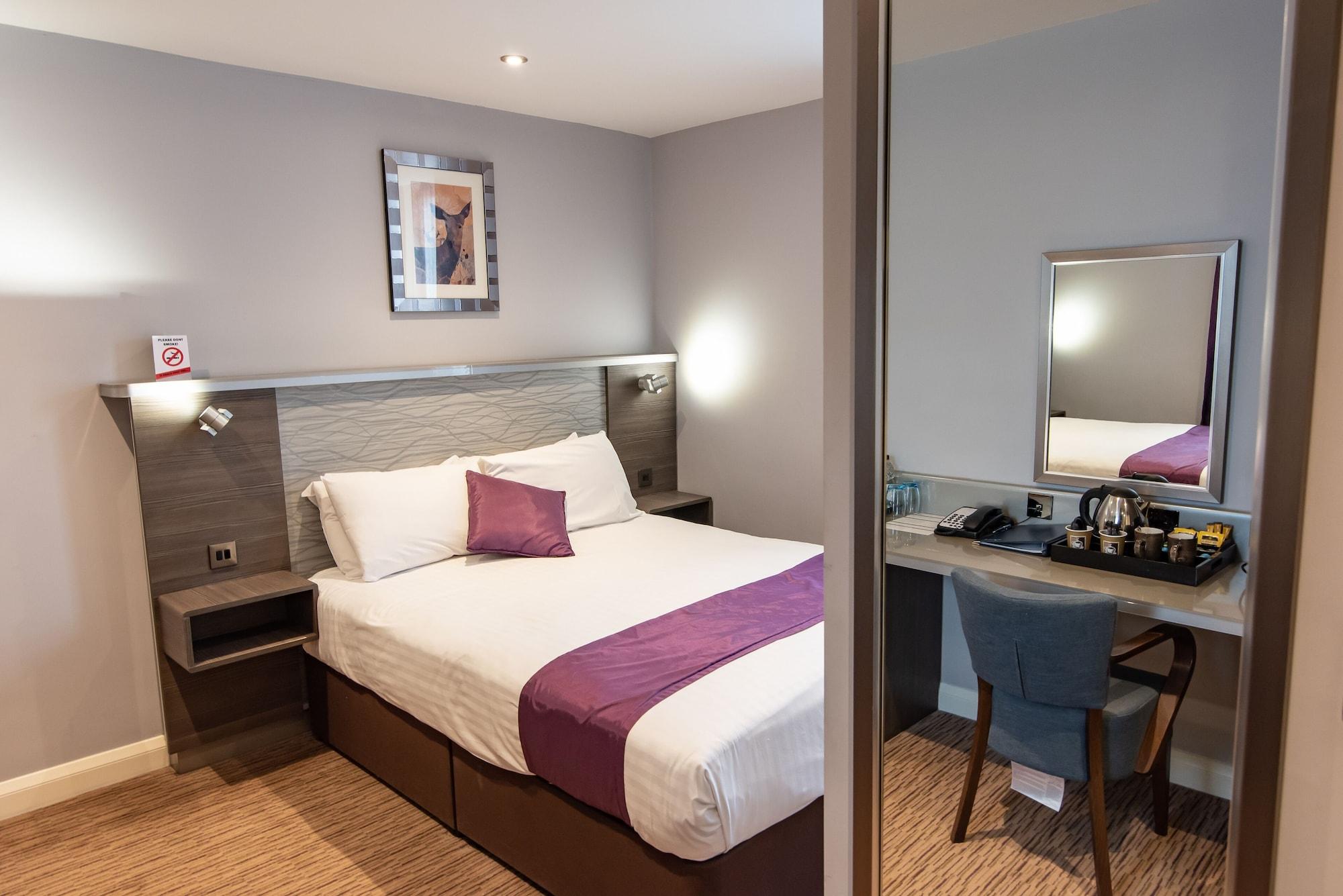 Hogs Back Hotel & Spa Nr Farnham Farnham  Εξωτερικό φωτογραφία