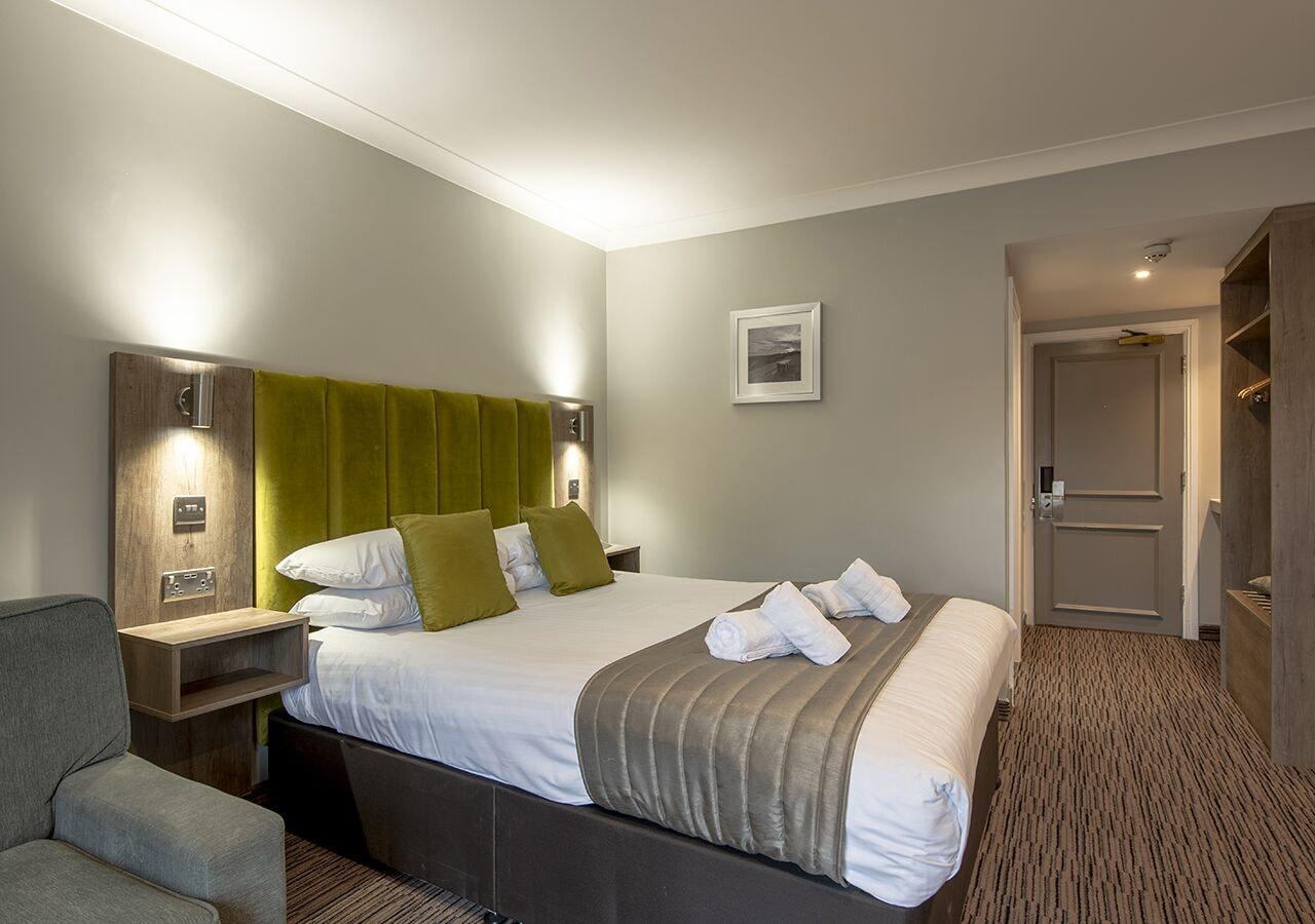 Hogs Back Hotel & Spa Nr Farnham Farnham  Εξωτερικό φωτογραφία