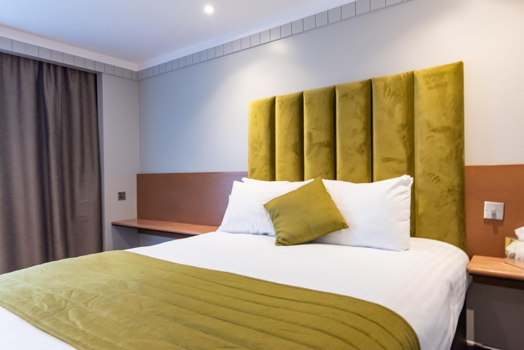 Hogs Back Hotel & Spa Nr Farnham Farnham  Εξωτερικό φωτογραφία
