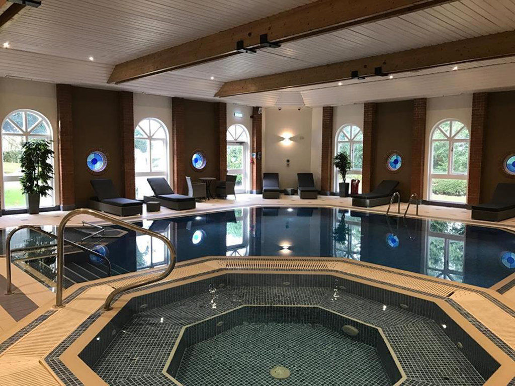 Hogs Back Hotel & Spa Nr Farnham Farnham  Εξωτερικό φωτογραφία